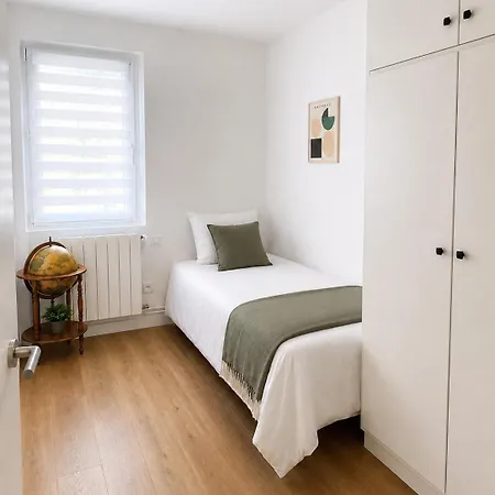 Apartment A Estrenar En El Centro De *